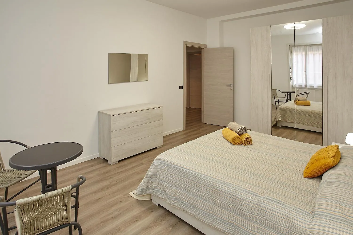 Apartment Ferienwohnung Borgo D'Oro Trilocale Bergamo