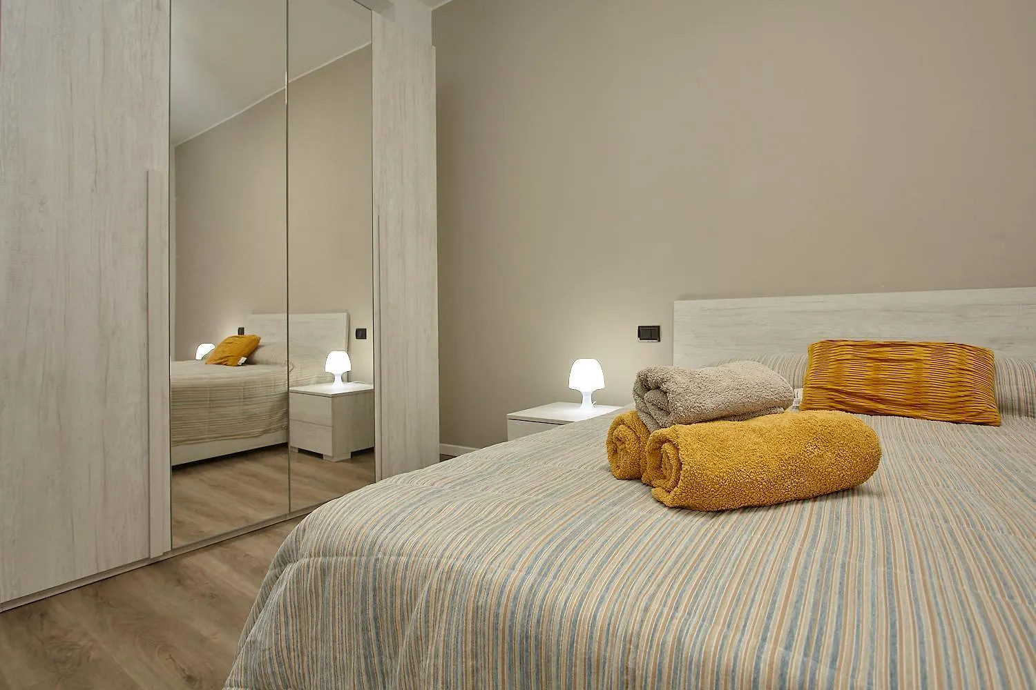 Borgo D'Oro Trilocale Lägenhet Bergamo Italien